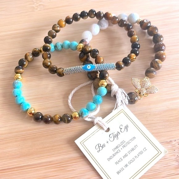 Brand New Set of Three Beaded Bracelets 18K Gold Plated Bee Tiger Eye Turquoise - Picture 1 of 15
